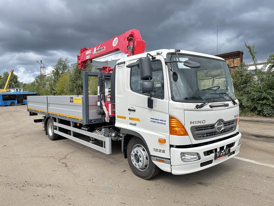 КРАН-МАНИПУЛЯТОР UNIC 554 (5т) НА БАЗЕ ШАССИ HINO 500 MUA (12т)